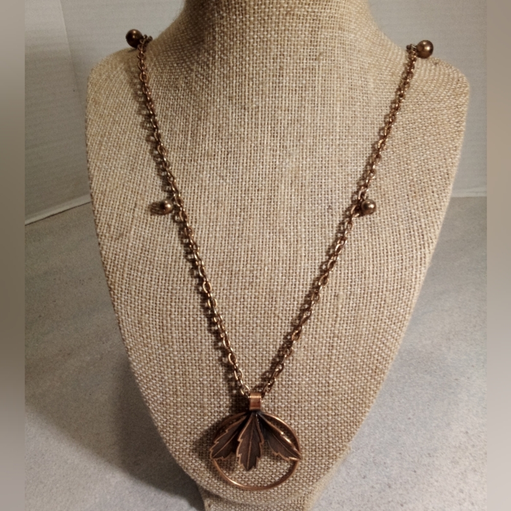 Bell Trading Co. Copper 3 Leaf Necklace Pendant With Chain Vintage